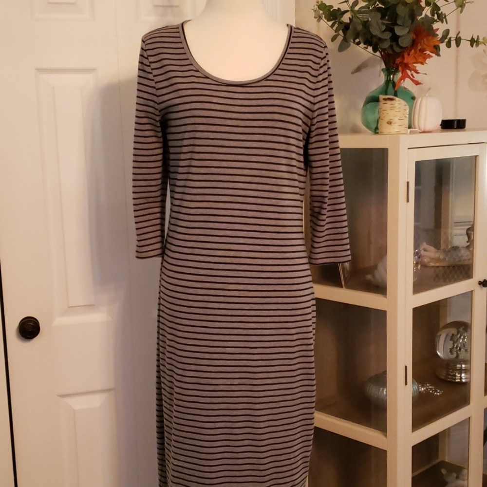 Size- M body con ankle length dress